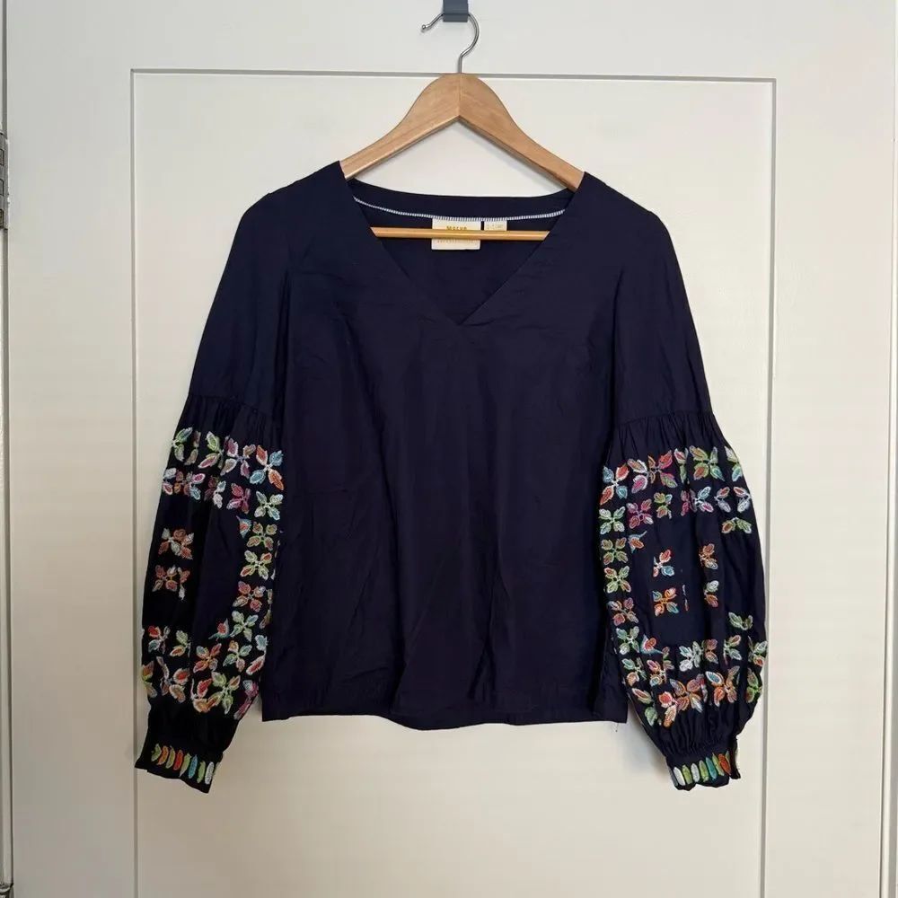 Maeve Anthropologie Sonja Blouse Top Sz 0 Blue Embroidered Balloon Sleeve V Neck